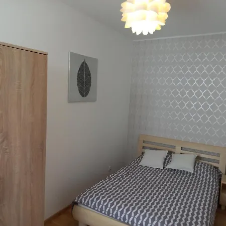 Apartament Przy Promenadzie Nad Niegocinem